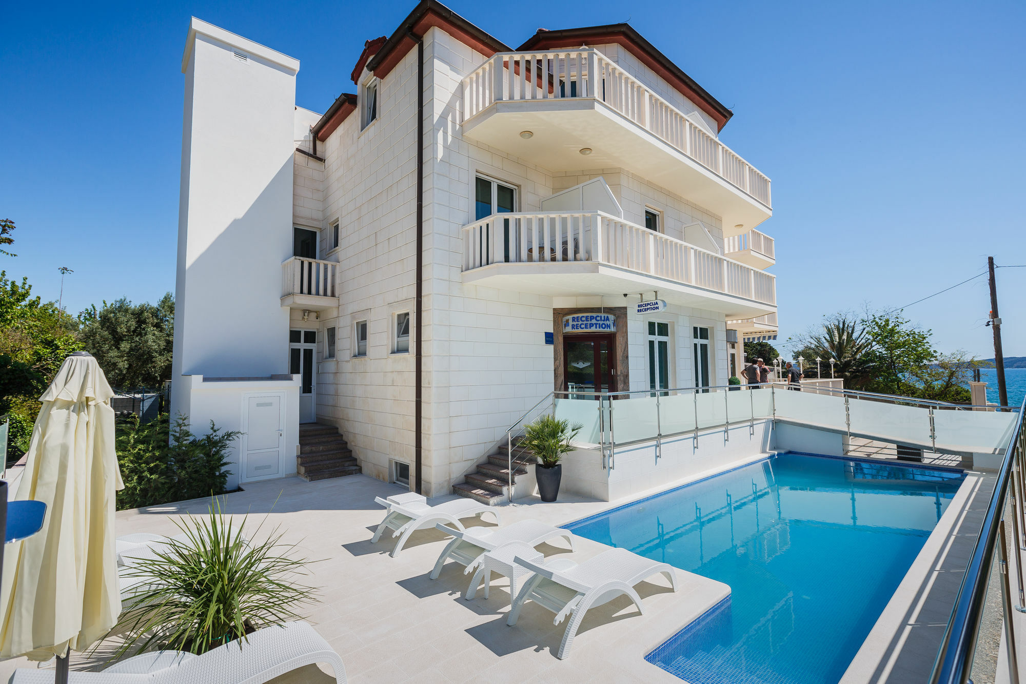 Hotel Villa Zarko Kastel Stari Exterior photo