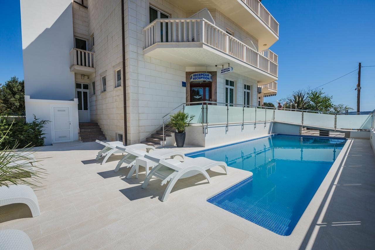 Hotel Villa Zarko Kastel Stari Exterior photo
